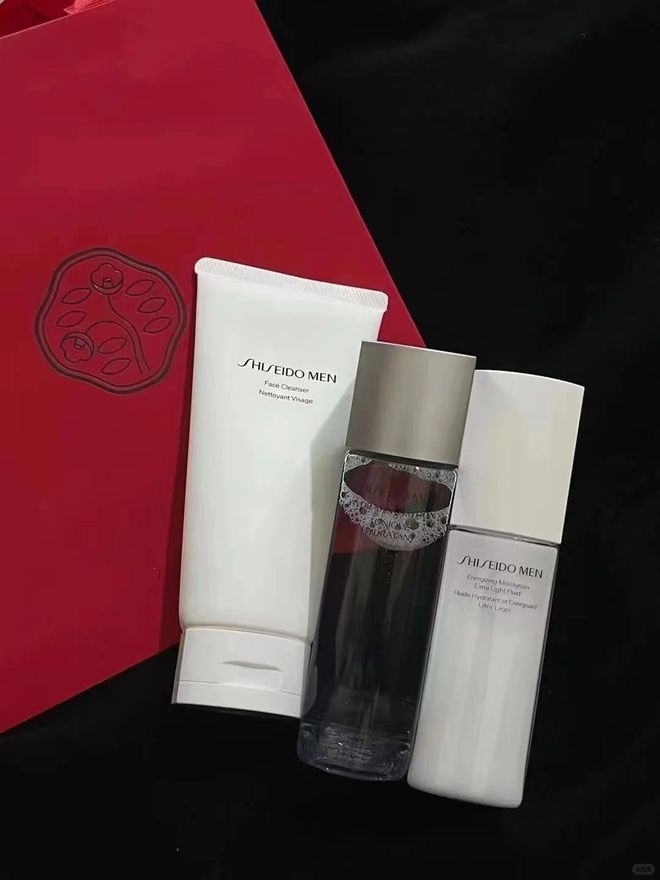 水保湿水乳推荐Top3清单七夕送男朋友必看CQ9电子版入口2025沙漠干皮救星！补(图6)